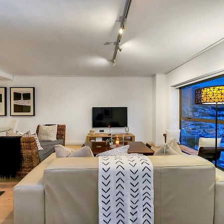 Appartamento Cozy And Stylish With Exceptional Views! Città del Capo Esterno foto